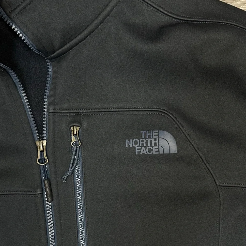 North Face Apex Risor Soft Shell Jacket - Picture 5 of 9